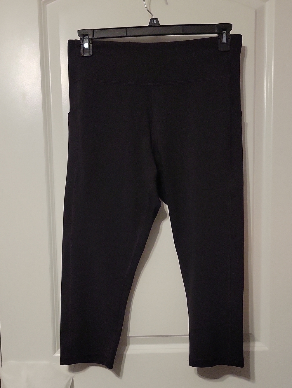 Tek Gear Women's Ultrastretch Capris, Black, XL, Like New.